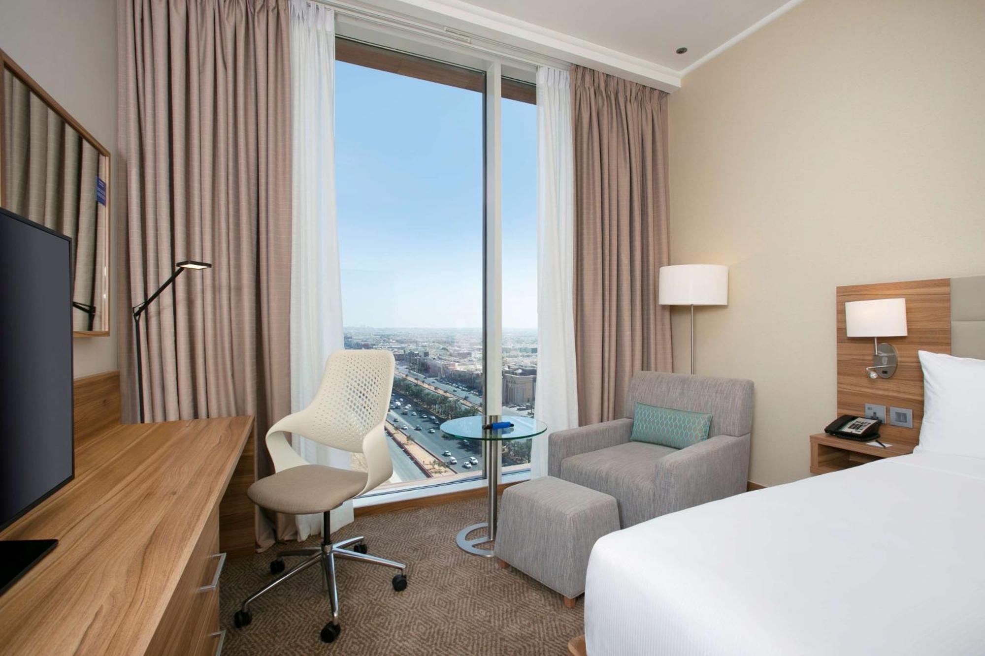 Hilton Garden Financial District 4*